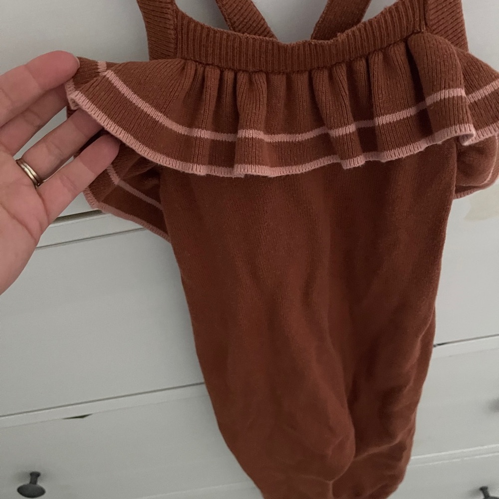Soft Cotton ruffled Jumpsuit - Picture 3 of 4